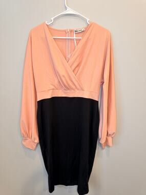 Grace Karin Medium Colorblock Sheath Dress Peach Black Faux Wrap Bishop Sleeve